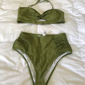Never Worn Lime Green CupShe Bikini